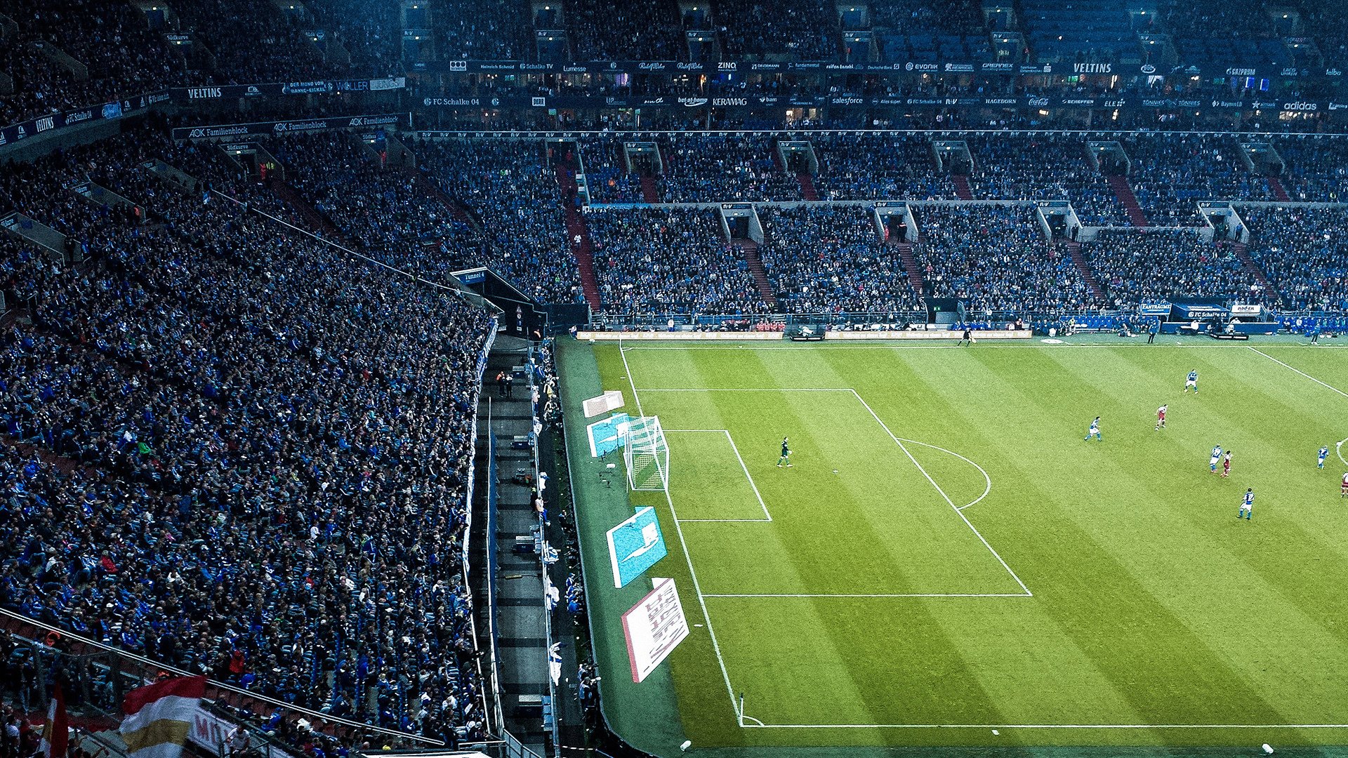 《【行业洞察】国际合作与技术创新驱动行业新腾飞》，打造国际合作新平台